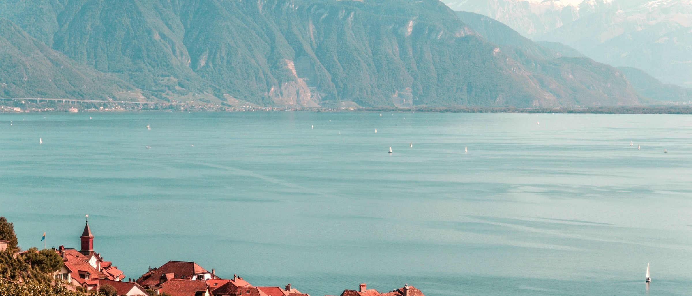 Lavaux vignoble lac Léman — destination chauffeur Paris-Genève