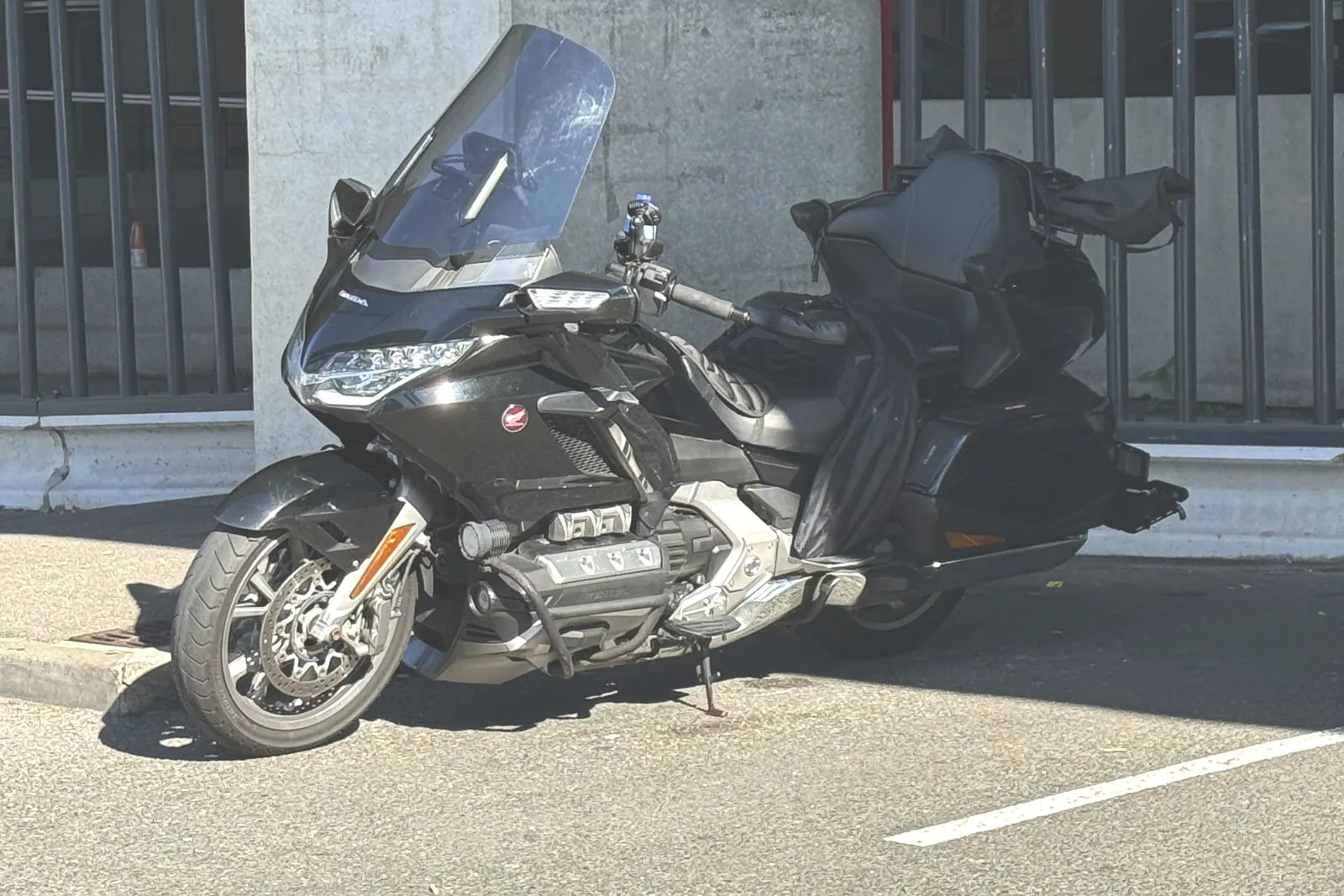 Taxi moto Honda Gold Wing Paris luxe